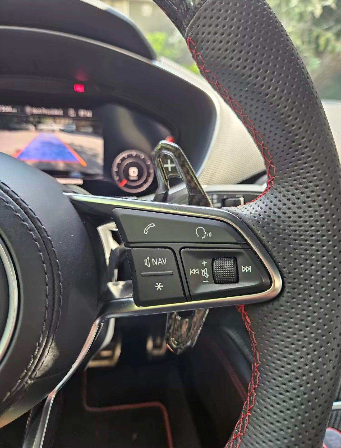 Paddle Urus Volante Real Carbon Fiber Palette per Audi A3 A4 A5 A6 TT Q3 Q5