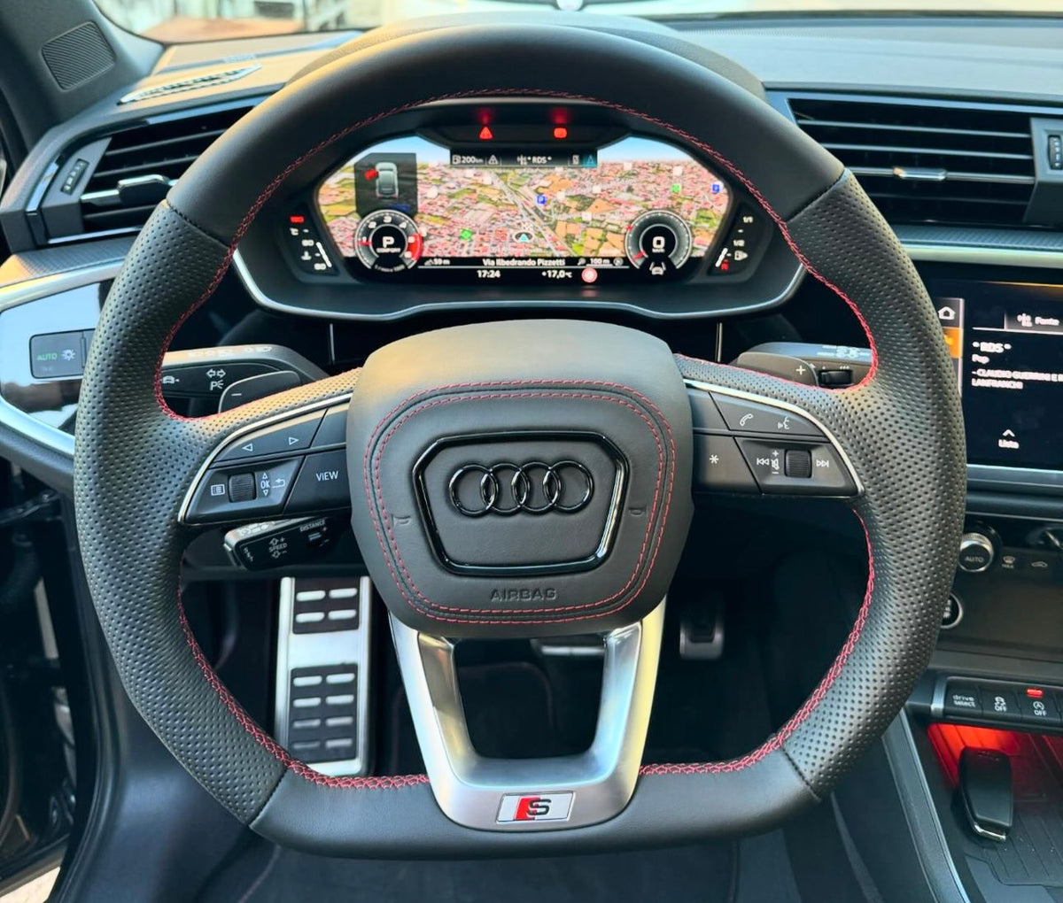Cover Airbag Personalizzata Audi A3 8Y / 8.5Y – Q3 F3 – Q5 FY | Pelle / Alcantara (Configuralo)