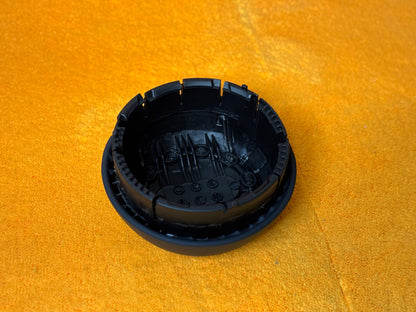 Cover Airbag Audi A3 8V - A4 B9 - A5 F5 (pelle-cuciture bianche-logo nero)