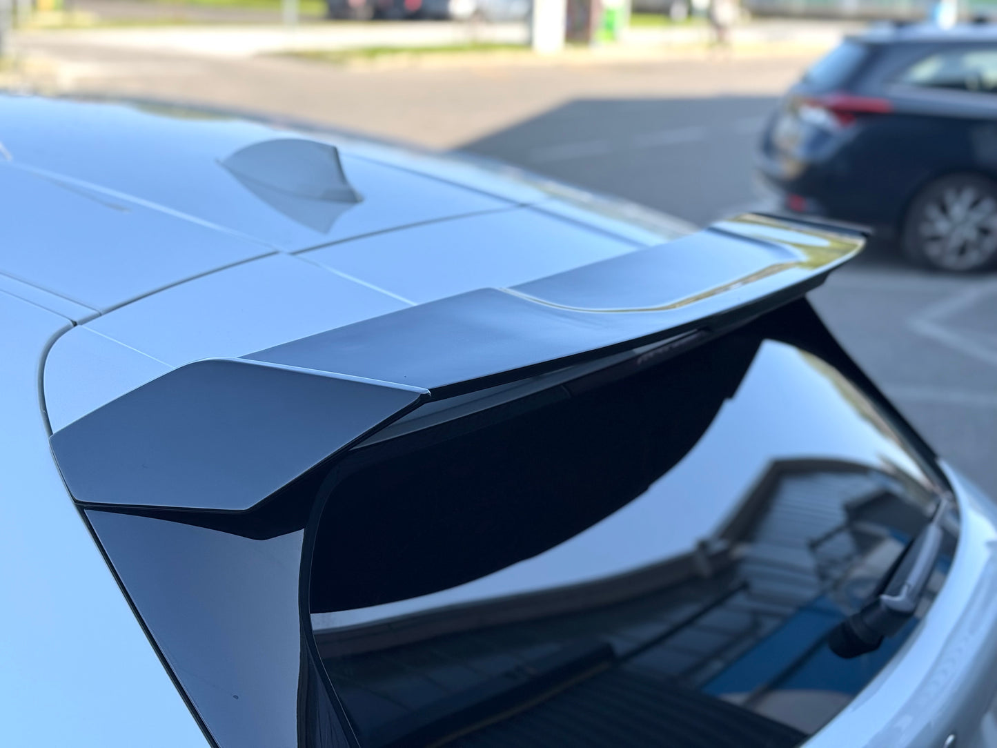 Spoiler tetto posteriore per Bmw Serie 1 F40 M-Sport PRO e Standard (20-24)