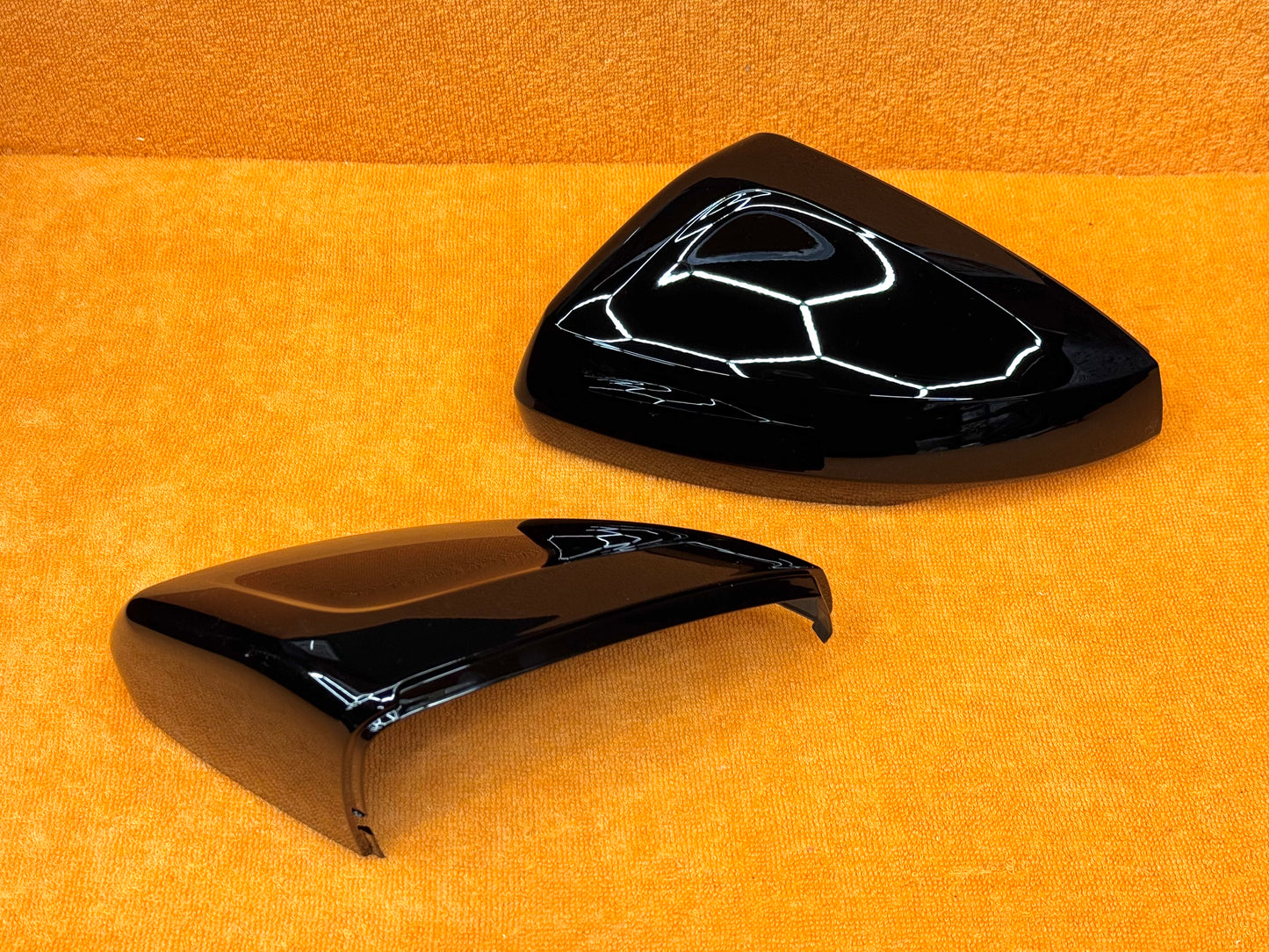 Coppia Calotte Specchio Retrovisore per VW Scirocco MK3 MK4 Nero lucido/Carbon look