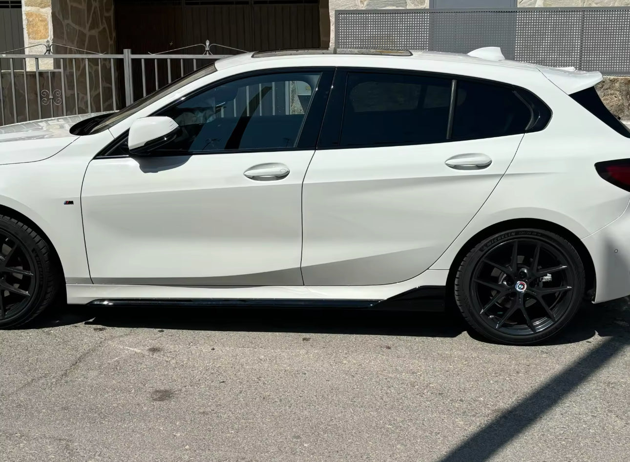 Minigonne Laterali Nero Lucido per Bmw 1 F40 (20-24)