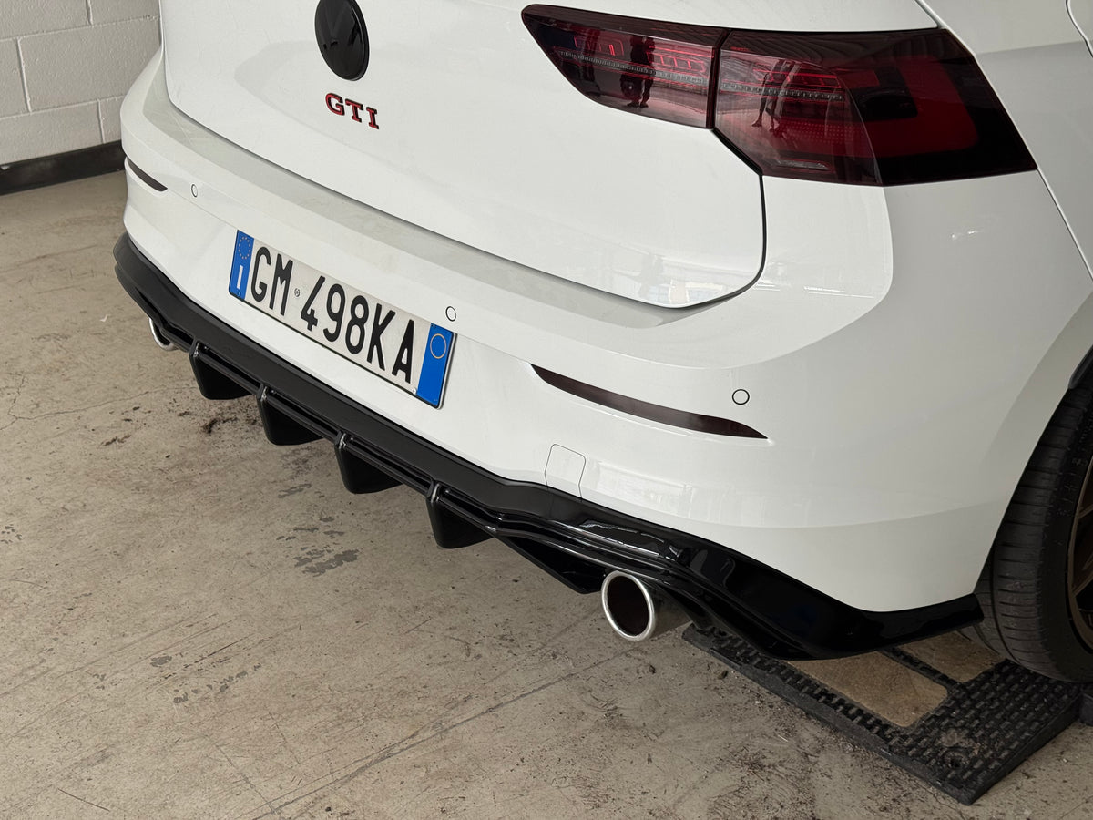 APEX - Diffusore posteriore per Volkswagen Golf GTI MK8 (2020–2024)