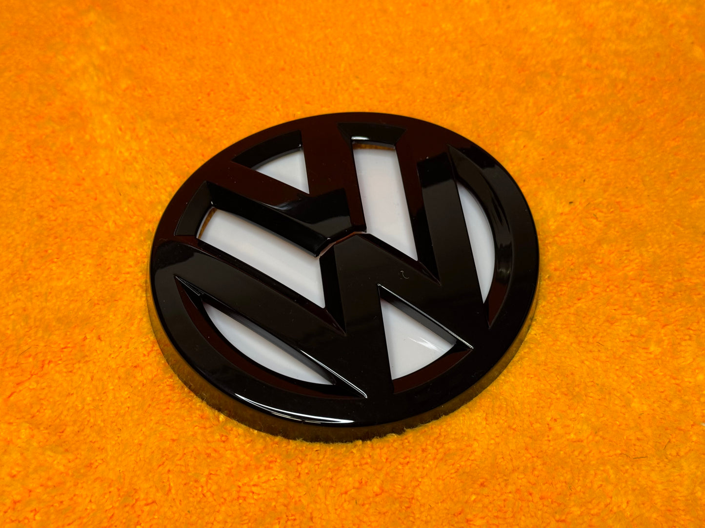 Coperchio Sfondo Emblema posteriore per Golf 6 7 7.5 - Polo (vari colori)