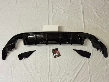 Diffusore Posteriore TCR Look Doppia uscita per VW Golf MK7.5 GTI Nero Lucido(17-20)