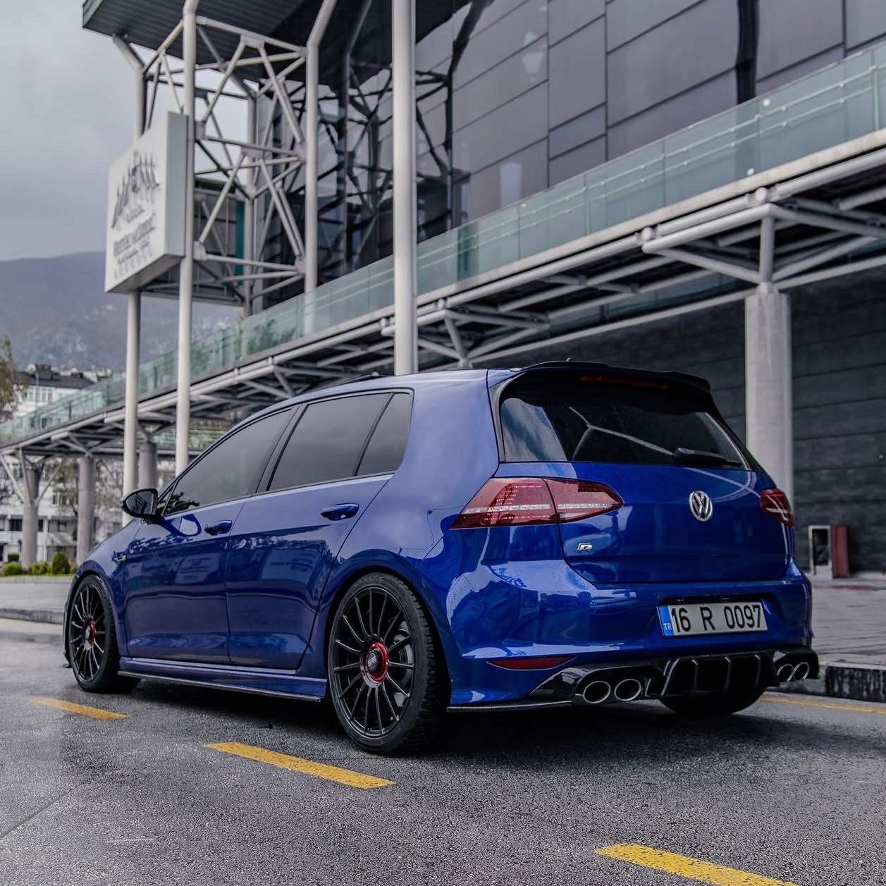 ONEWAY - Bodykit completo per Volkswagen Golf MK7 R (2013-2016)