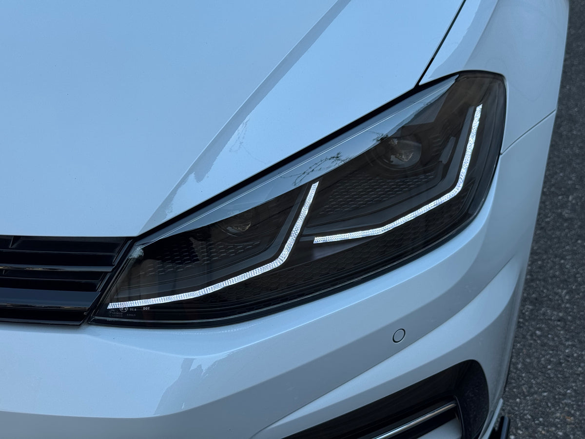Coppia Fanali Anteriori Dinamici Full Led Fumè per VW Golf MK7 MK7.5