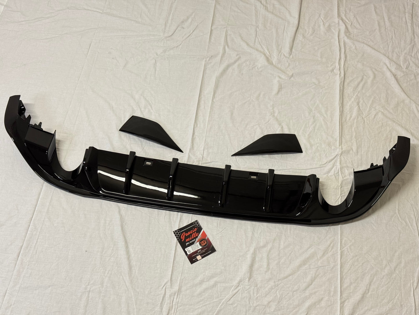 Diffusore Posteriore TCR Look Doppia uscita per VW Golf MK7.5 GTI Nero Lucido(17-20)