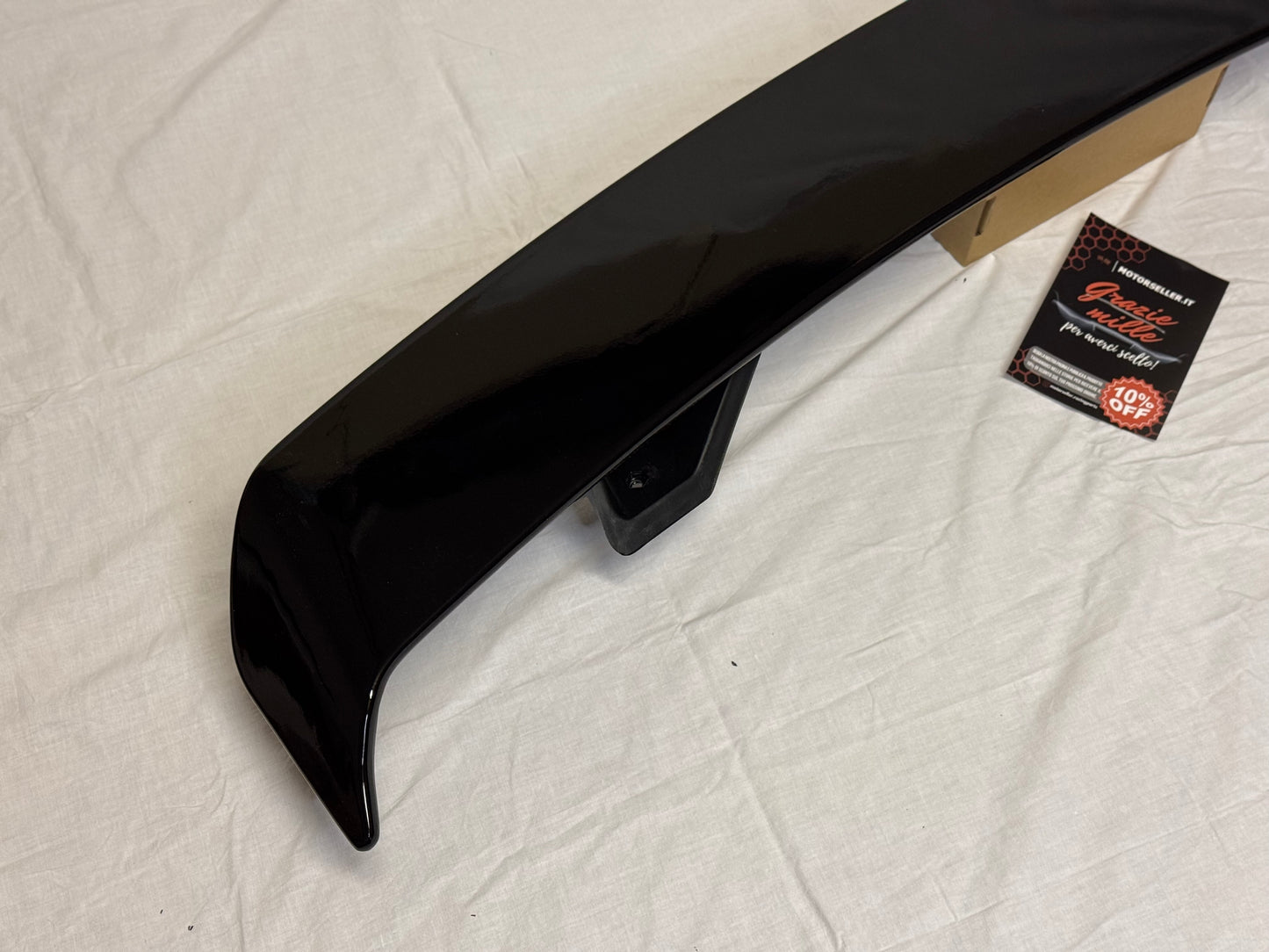 Spoiler posteriore nero lucido per Audi TT MK3 (15-23)