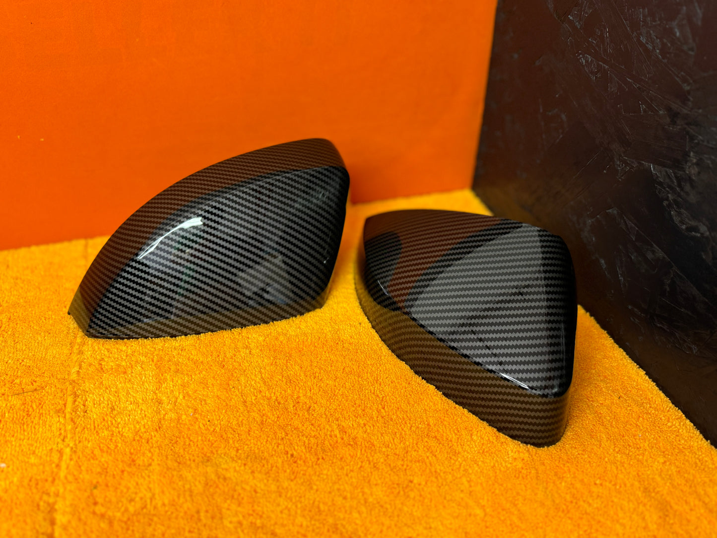 Coppia Calotte Specchio Retrovisore per Audi A3 8V Nero Lucido/Carbon look