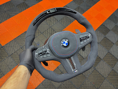 Volante Bmw Personalizzato con LED di cambiata per Bmw serie 1 F40 e serie G (configuralo)