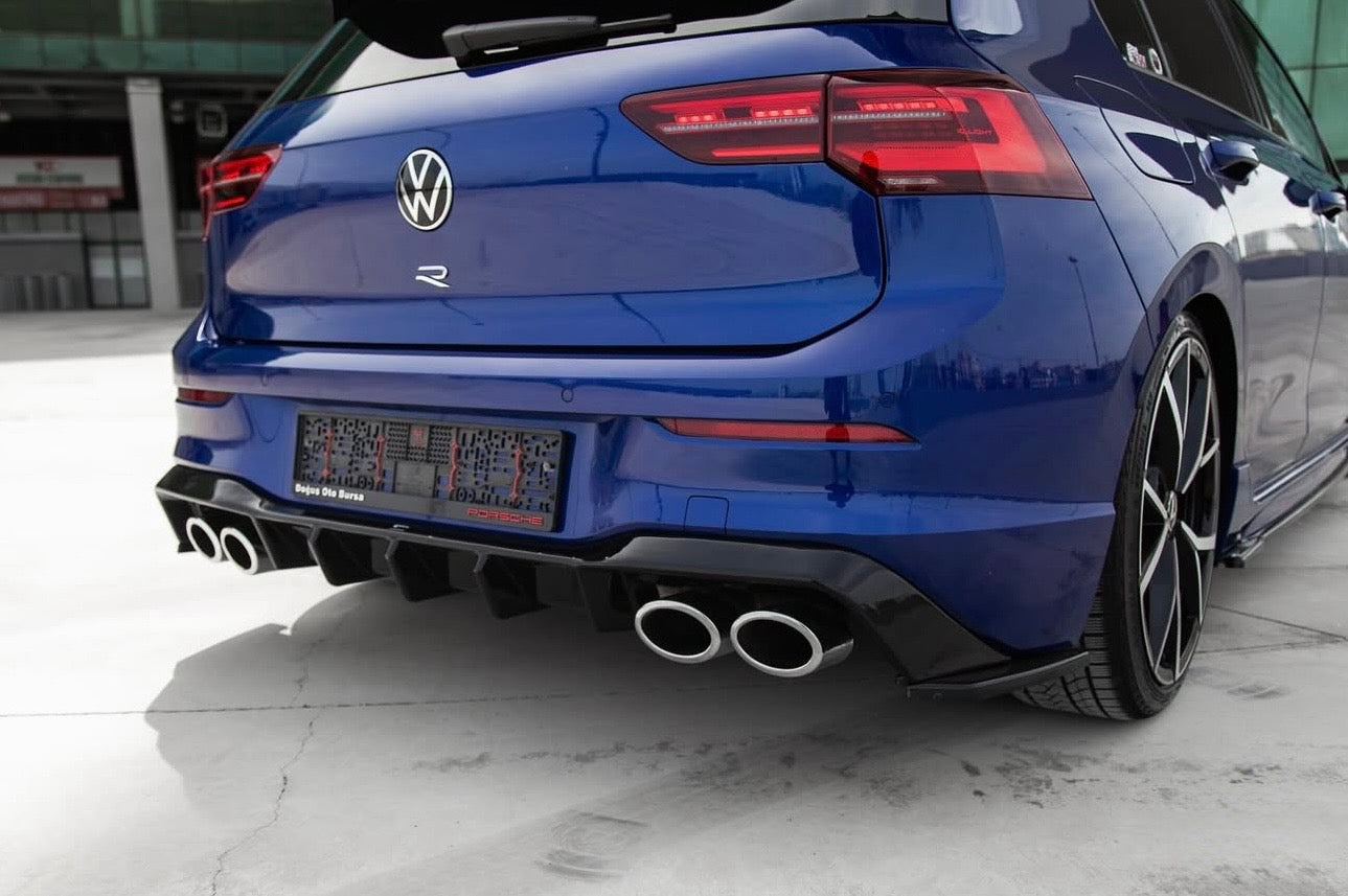 ONEWAY - Body Kit completo per Volkswagen Golf MK8 R (2020-2024)