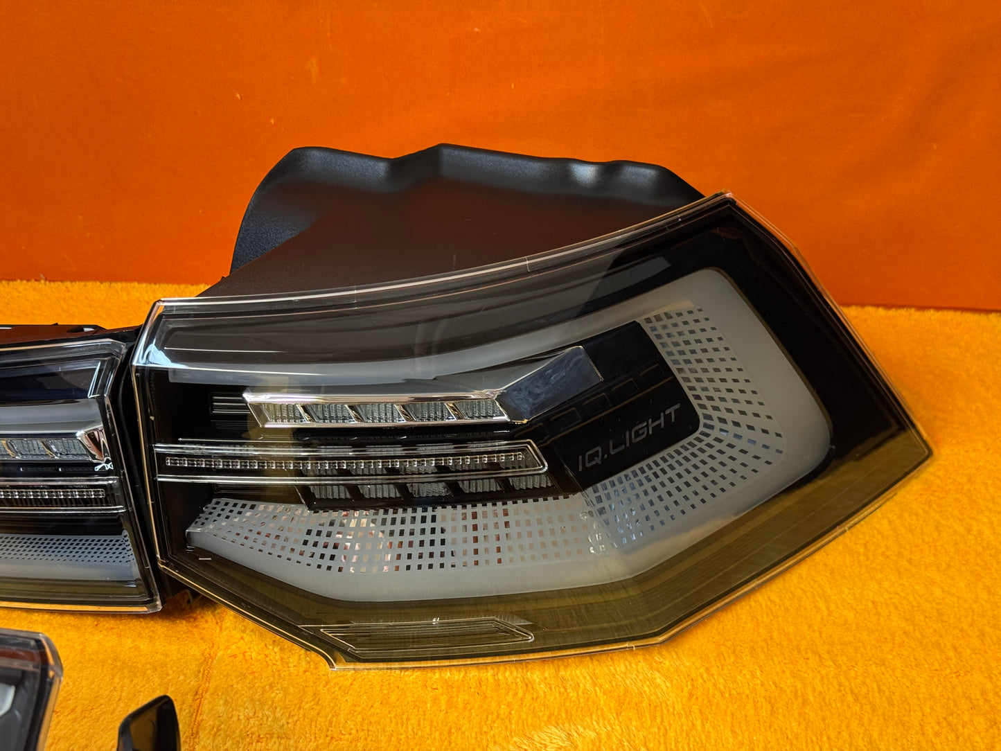 Coppia Fanali Posteriori Dinamici IQ light Fumè per Golf Mk8