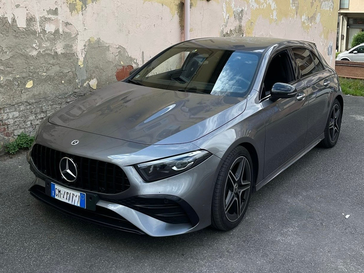 Griglia Panamericana Mercedes Classe A W177 Restyling Nero Lucido (2023+)