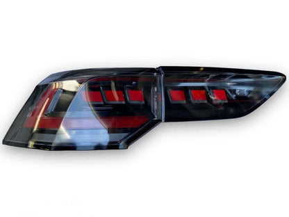 Coppia Fanali Posteriori Dinamici IQ light Fumè Restyling per Golf MK8 MK8.5