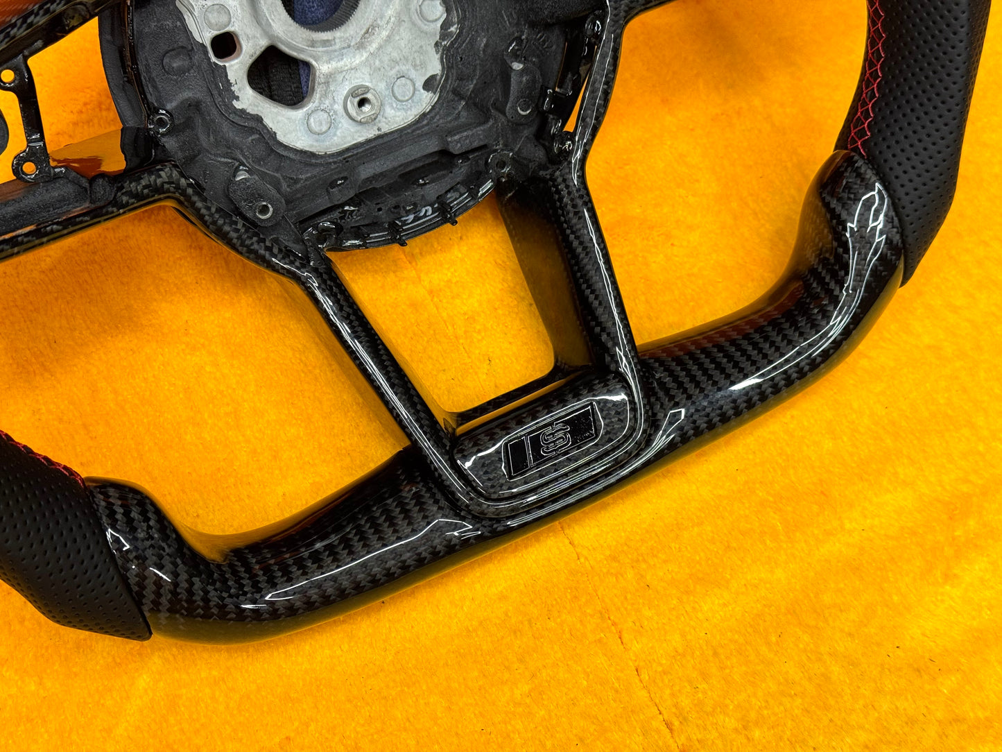 Volante Audi Personalizzato per AUDI TT MK3