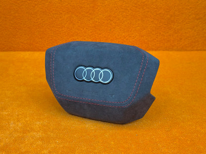 Cover Airbag Personalizzata Audi A3 8.5Y / A5 B10 / A6 C9 – Pelle / Alcantara (Configuralo)