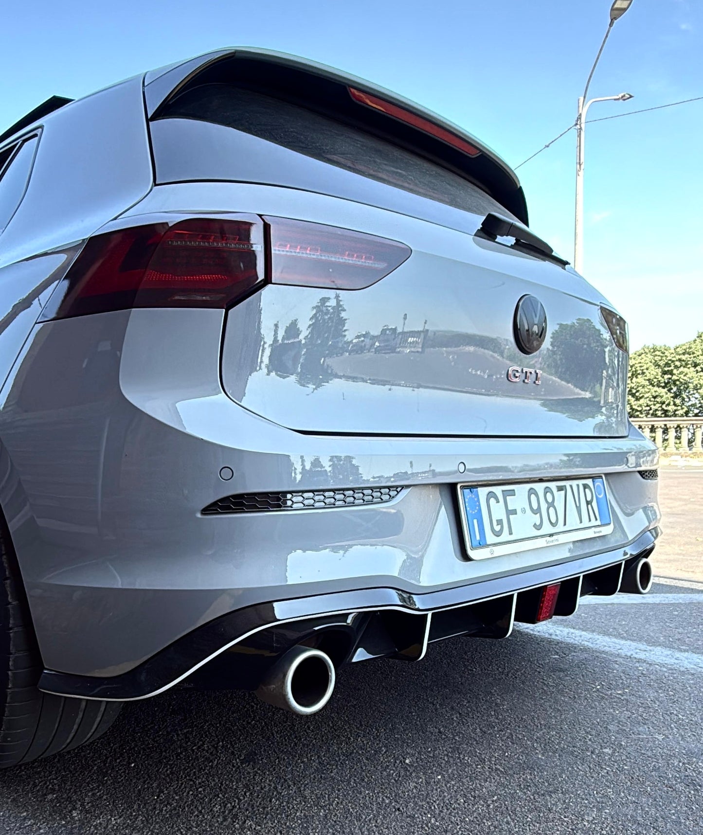 Diffusore Posteriore con Stop Led per GOLF MK8 GTI/GTD Rline