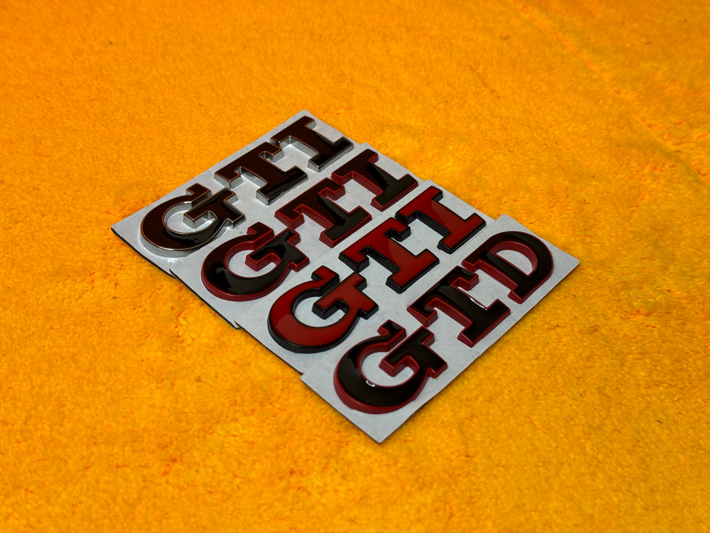 Badge Posteriore Scritta GTD GTI GOLF per VW Golf MK6 MK7 7.5 (vari colori)