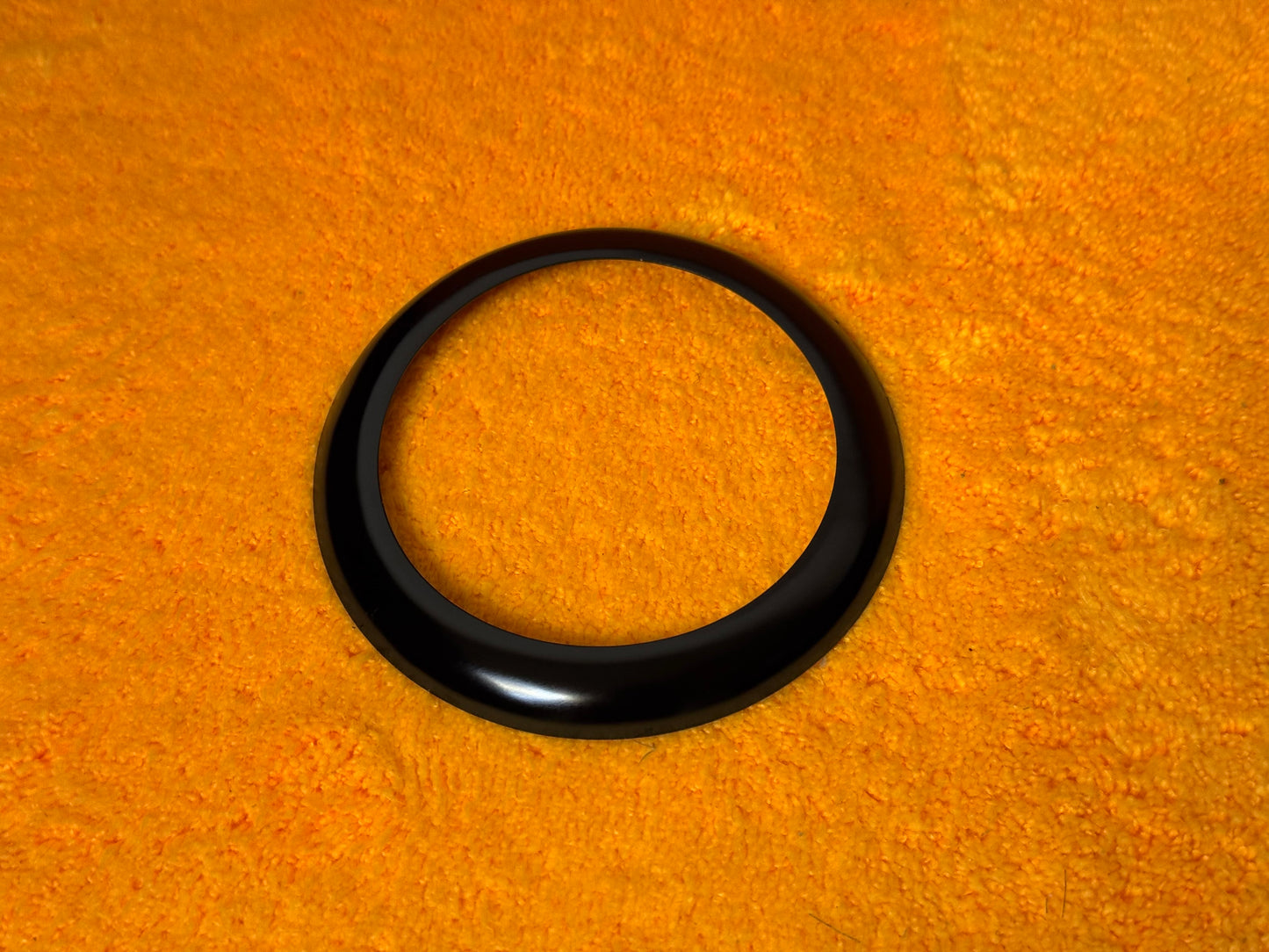 Anello Contorno Logo Posteriore per Bmw 1 F20 F22 Nero Lucido
