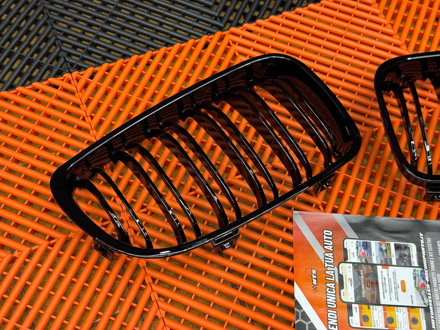 Griglia Anteriore BMW Serie 1 E81 E82 E87 E88 Nero Lucido 2007-2011