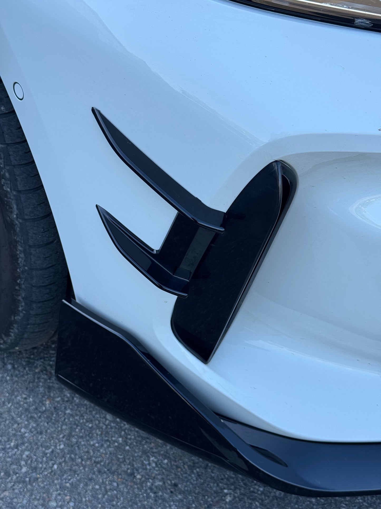 Front Lip Laterali per Paraurti Anteriore Bmw 1 F40 (20-24)