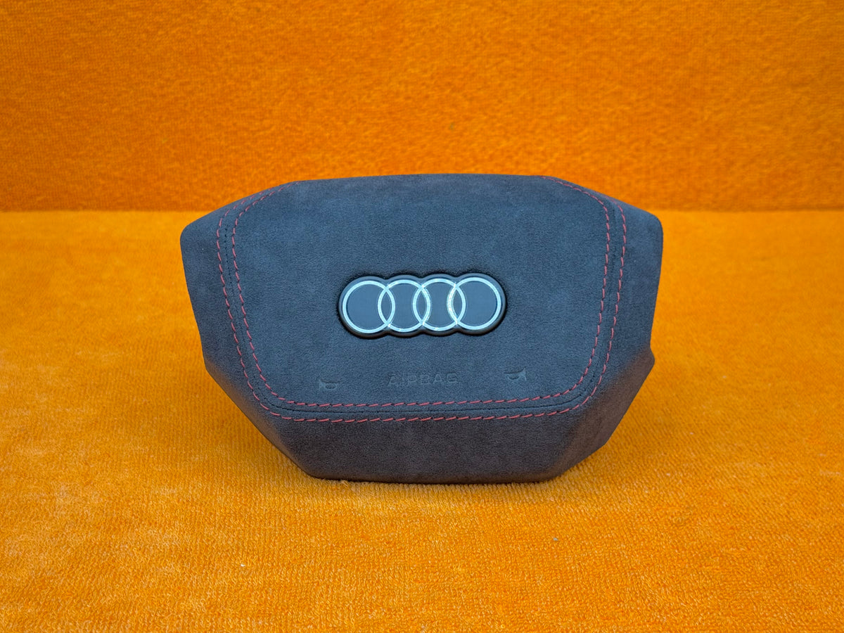 Cover Airbag Personalizzata Audi A3 8.5Y / A5 B10 / A6 C9 – Pelle / Alcantara (Configuralo)