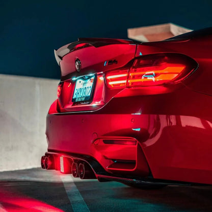 Diffusore Posteriore M Luce a led per Bmw M3 F80 M4 F82 F83 Carbon look/Nero lucido (14-20)
