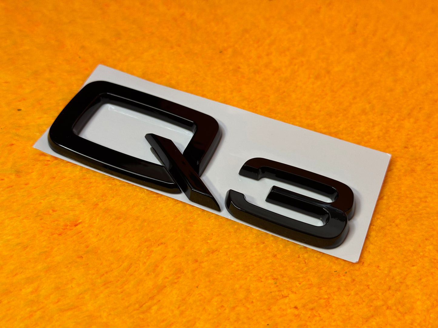 Badge Q3 Posteriore per Audi Q3