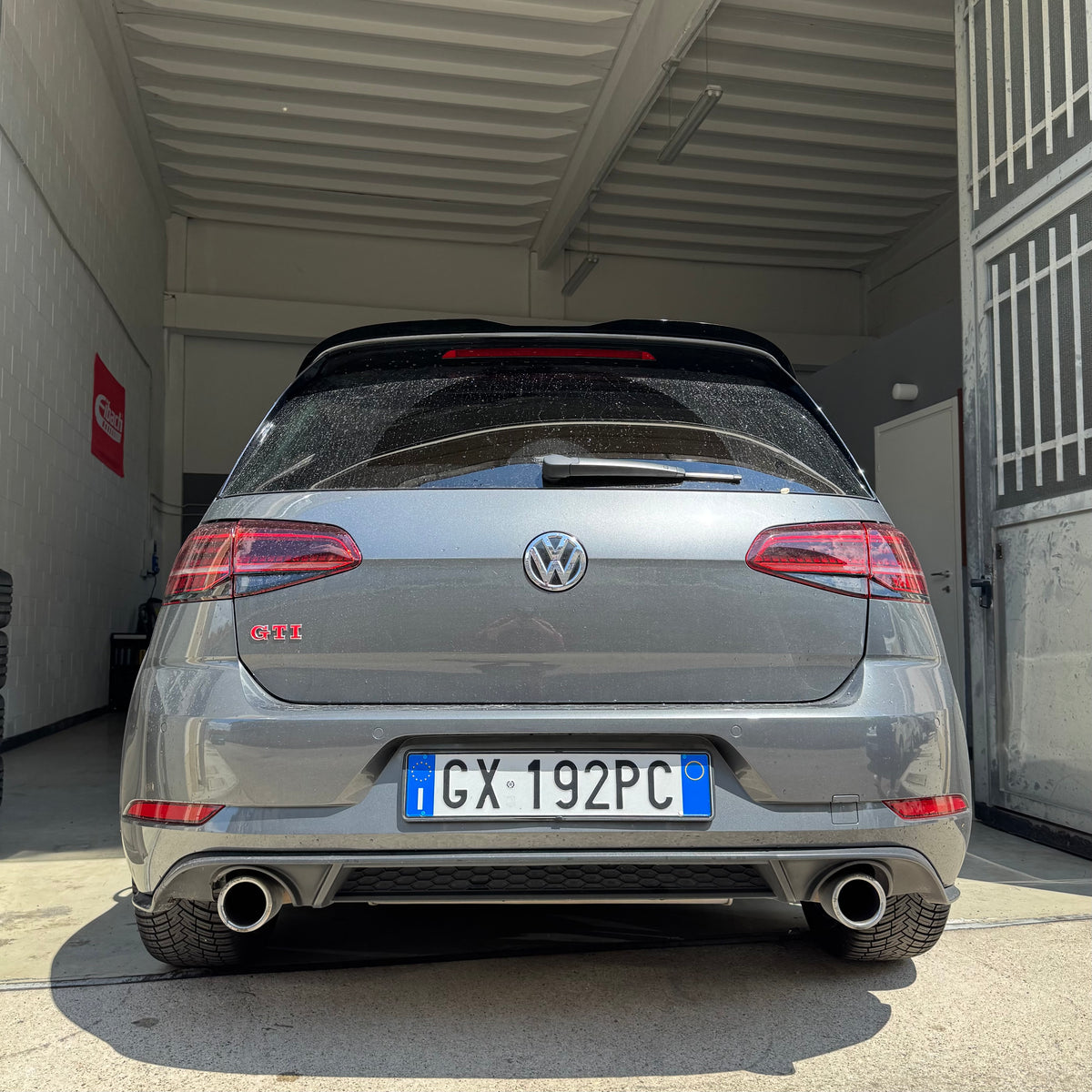 Spoiler tetto posteriore per Volkswagen Golf MK7 MK7.5 GTI GTD R-line