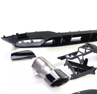 Diffusore Posteriore Stile A35 AMG per Mercedes Classe A W177 (nero lucido)
