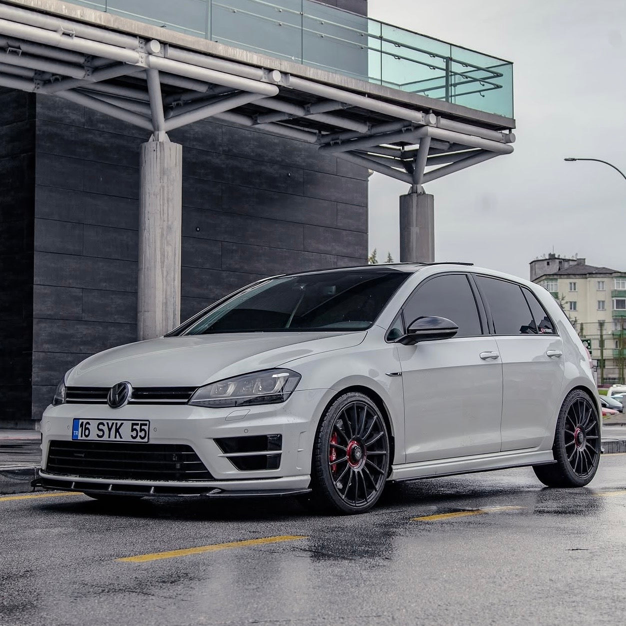 ONEWAY - Lama anteriore V2 per Volkswagen Golf MK7 R (2013-2016) con ABE TÜV