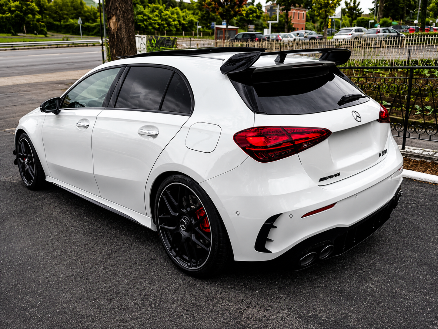 Rear lip paraurti posteriore per Mercedes Classe A W177 Nero lucido (2018+)
