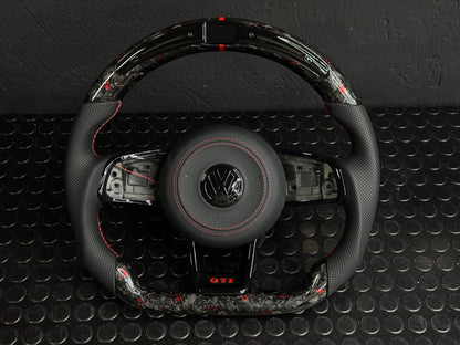 Volante personalizzato con LED di cambiata per Volkswagen Golf MK7 MK7.5 (configuralo)