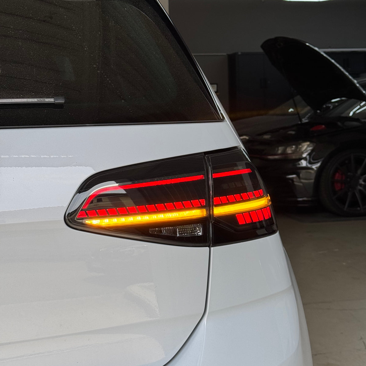 Coppia Fanali Posteriori Dinamici Full Led Fumè per Volkswagen Golf MK7 e MK7.5