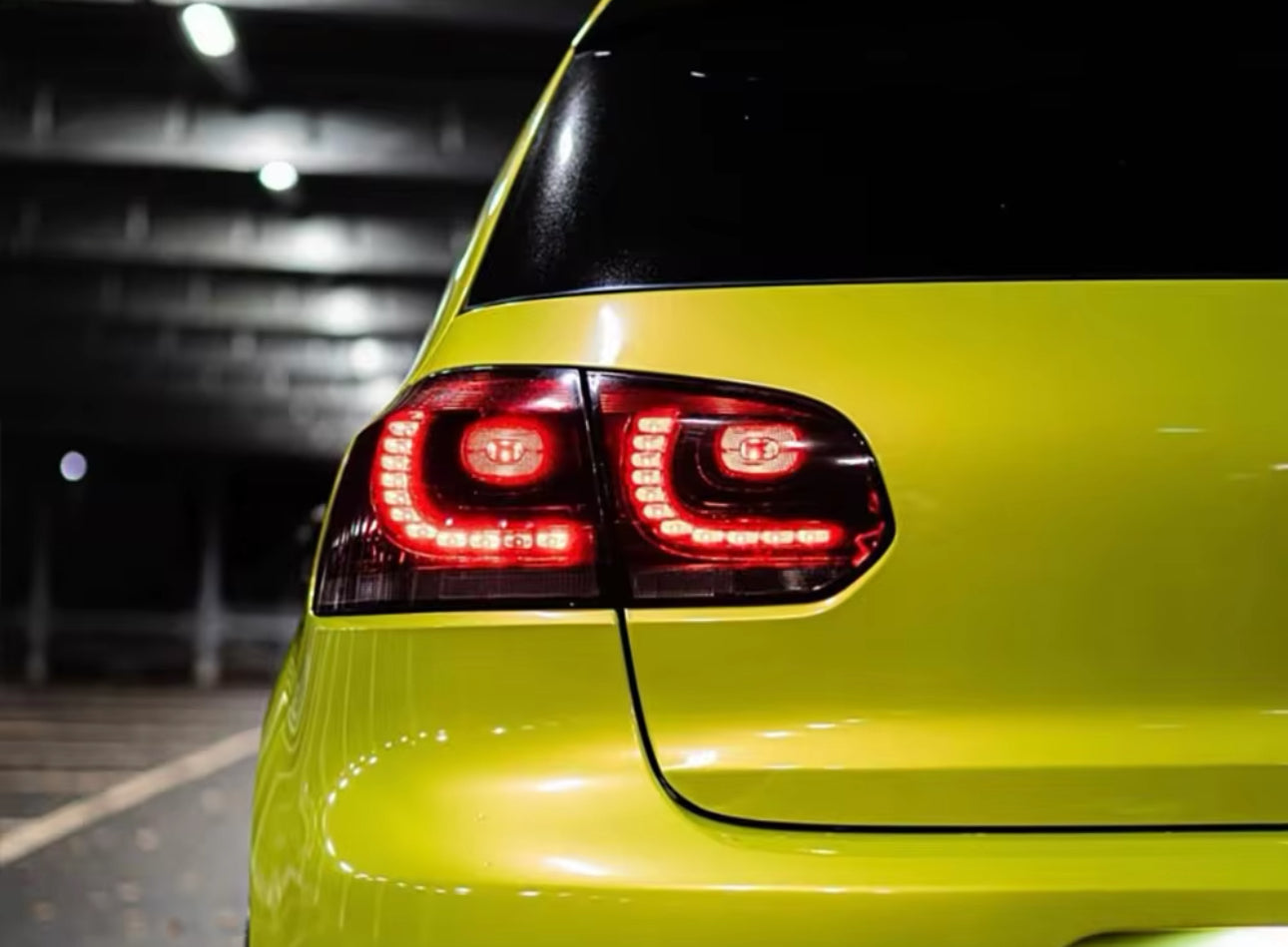 Coppia Fanali Posteriori Dinamici Full Led Fumè per Golf MK6