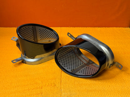 Terminali di Scarico Singoli Stile RS per Audi RS3 RS4 RS5 RS6 (2pz)