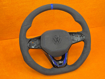 Volante sportivo personalizzato per Volkswagen Golf MK8 - 8.5 / Polo / T-roc / Tiguan (configuralo)