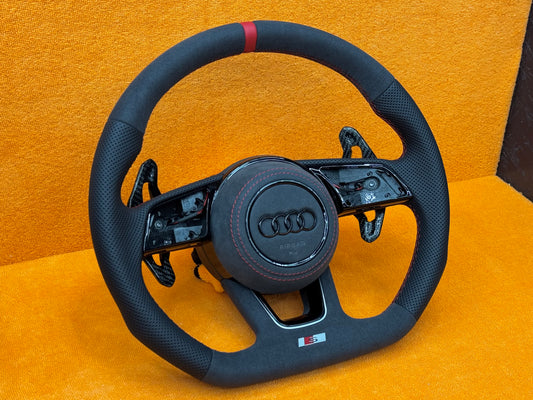 Volante Audi Personalizzato per AUDI A3 8V 8Y - A1 8X GB - A4 B9 - A5 F5