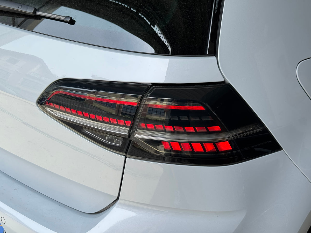 Coppia Fanali Posteriori Dinamici Full Led Fumè per Volkswagen Golf MK7 e MK7.5