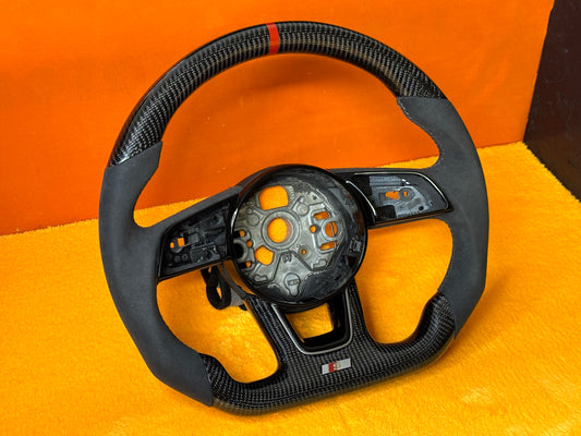 Volante Audi Personalizzato per AUDI A3 8V/8Y - A4 B9 - A5 F5