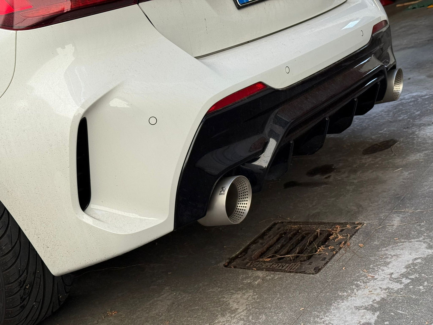 Terminale Singolo Scarico Auto Universale AK