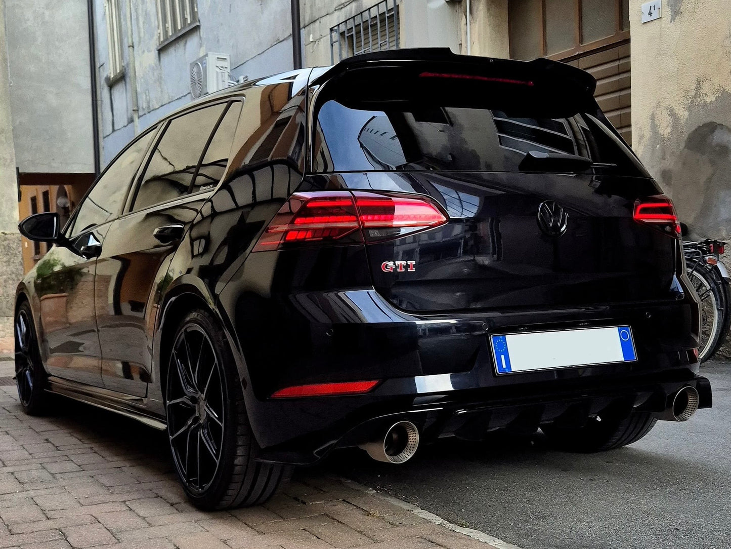 Coppia Cover Logo VW Golf mk7 - mk7.5 (ACC)