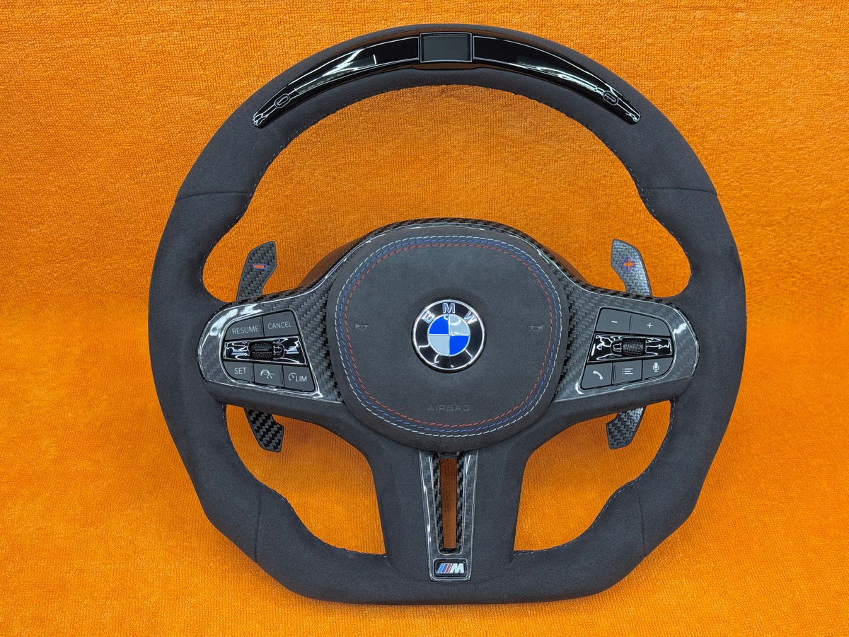 Volante Bmw Personalizzato con LED di cambiata per Bmw serie 1 F40 e serie G (configuralo)