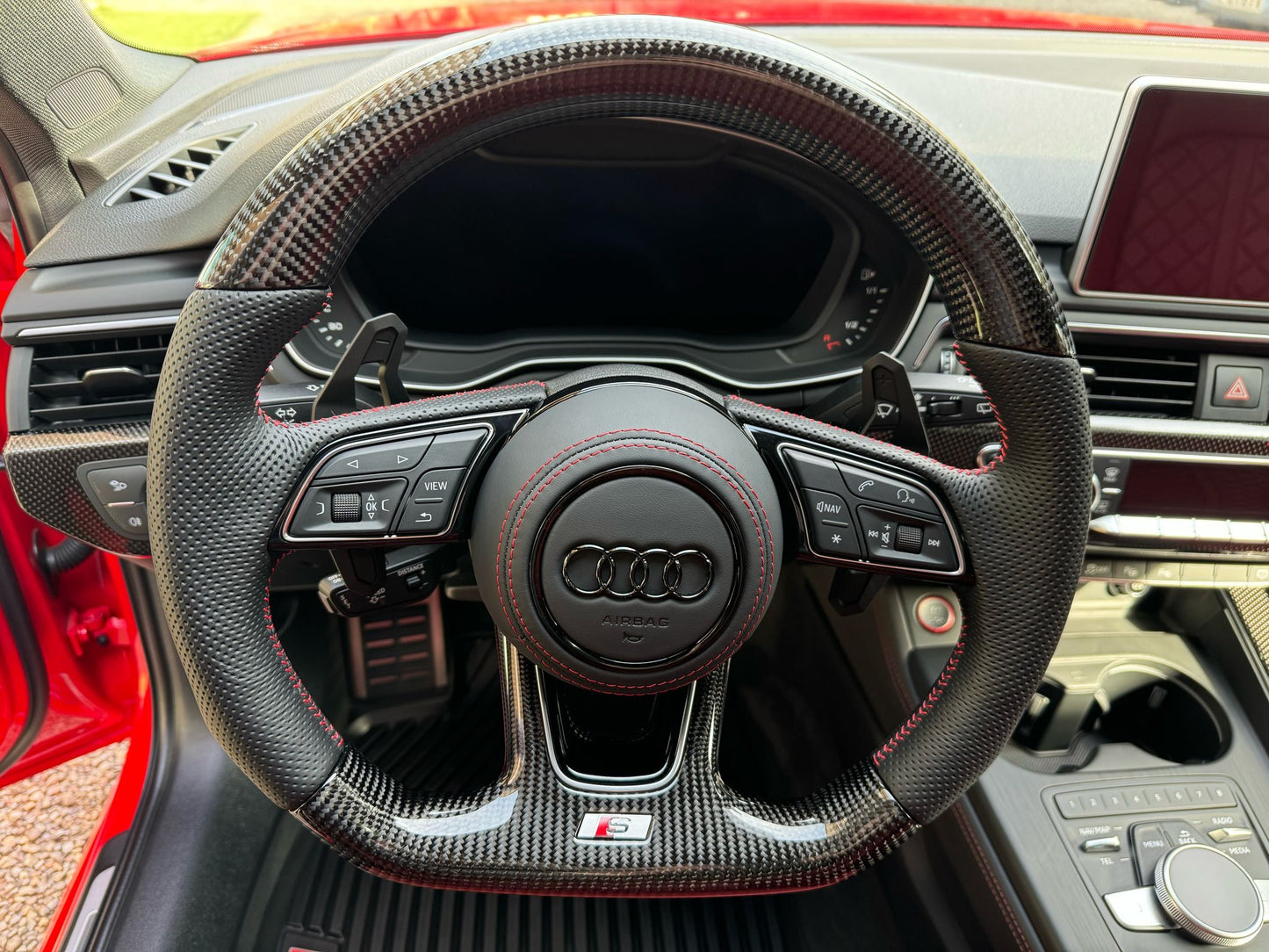 Volante Audi Personalizzato per AUDI A3 8V/8Y - A4 B9 - A5 F5