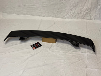 Spoiler posteriore nero lucido per Audi TT MK3 (15-23)