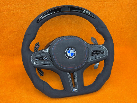 Volante Bmw Personalizzato con LED di cambiata per Bmw serie 1 F40 e serie G (configuralo)