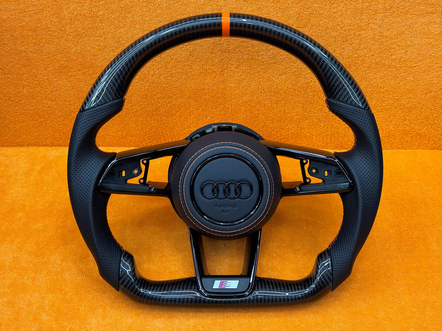 Volante Audi Personalizzato per AUDI TT MK3