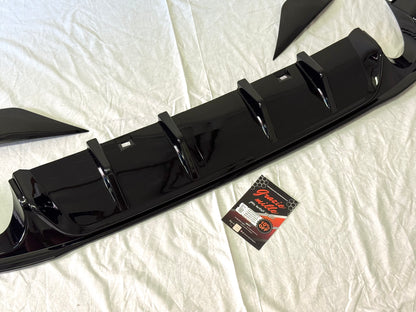 Diffusore Posteriore TCR Look Doppia uscita per VW Golf MK7.5 GTI Nero Lucido(17-20)