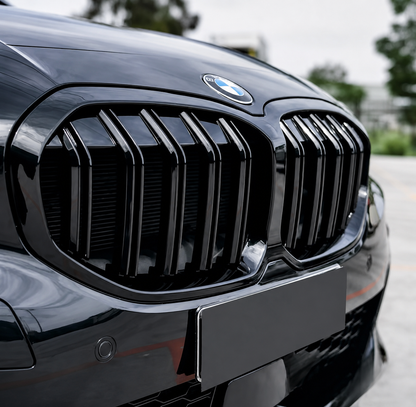 Griglia Anteriore M Look per BMW Serie 1 F40 F41 Nero Lucido (19-26)